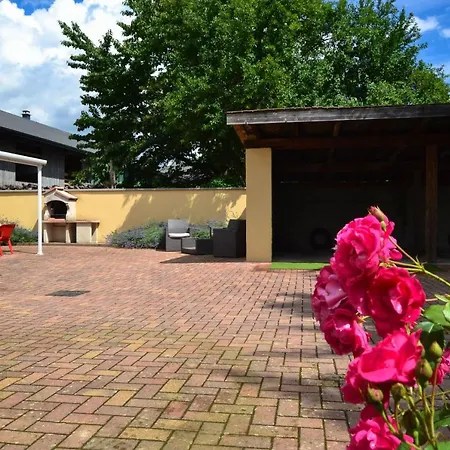 Oncle Yerry Holiday home Ostheim